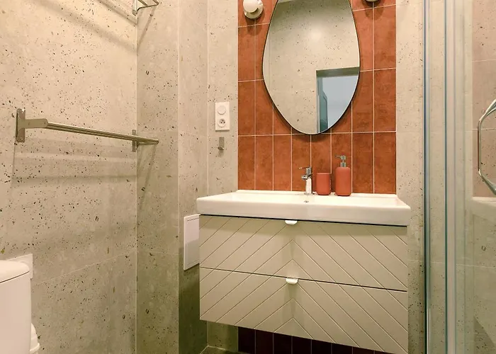 Emerald House Old Town