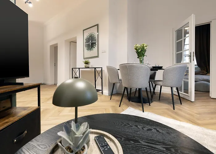 Emerald House Old Town Apartman